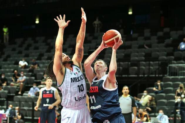 PXL_Mexico v Russia - Group A: 2020 FIBA Men s Olympic Qualifying Tournaments SPLIT, CROATIA - JUNE 30: Gabriel Giron of Mexico tries to block Semen Antonov of Russia from scoring a basket during the 2020 FIBA Men s Olympic Qualifying Tournament game between Mexico and Russia at Spaladium Arena on June 30, 2021 in Split, Croatia. IvoxCagalj PIXSELL