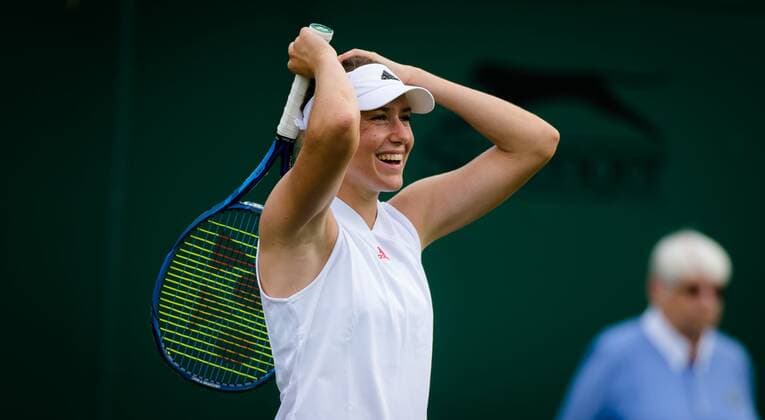 Mandatory Credit: Photo by Rob Prange Shutterstock (12189892fa) Kaja Juvan of Slovenia in action during the first round of the 2021 Wimbledon Championships Grand Slam tennis tournament Wimbledon Tennis Championships, Day 3, The All England Lawn Tennis and Croquet Club, London, UK - 30 Jun 2021 Wimbledon Tennis Championships, Day 3, The All England Lawn Tennis and Croquet Club, London, UK - 30 Jun 2021  Copyright: xRobxPrange Shutterstockx 12189892fa