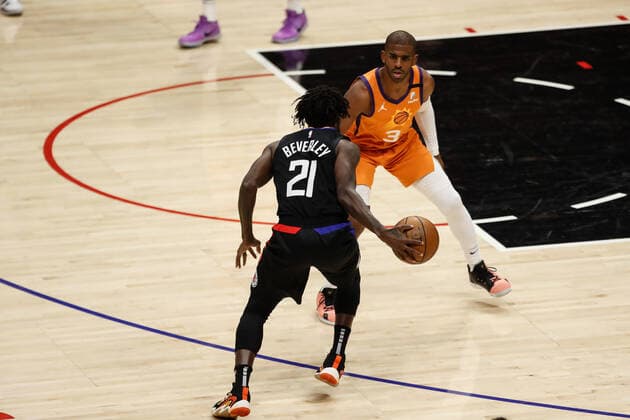 LOS ANGELES, CA - JUNE 30: LA Clippers guard Patrick Beverley (21) guarded by Phoenix Suns guard Chris Paul (3) during game 6 of the NBA, Basketball Herren, USA Western Conference Final between the Phoenix Suns and the Los Angeles Clippers on June 30, 2021, at Staples Center in Los Angeles, CA. (Photo by Jevone Moore Icon Sportswire) NBA: JUN 30 Western Conference Final - Suns at Clippers Icon210630028