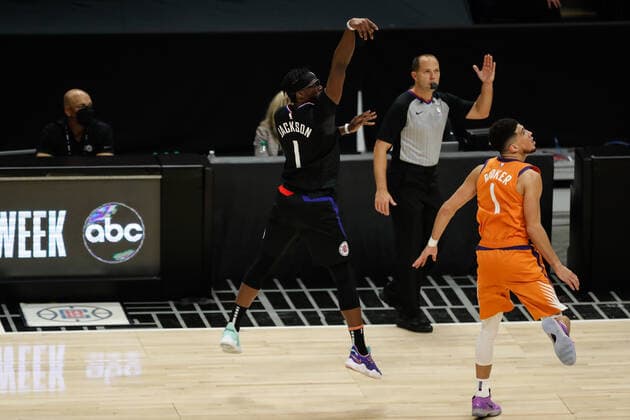 LOS ANGELES, CA - JUNE 30: LA Clippers guard Reggie Jackson (1) holds his shot during game 6 of the NBA, Basketball Herren, USA Western Conference Final between the Phoenix Suns and the Los Angeles Clippers on June 30, 2021, at Staples Center in Los Angeles, CA. (Photo by Jevone Moore Icon Sportswire) NBA: JUN 30 Western Conference Final - Suns at Clippers Icon210630032