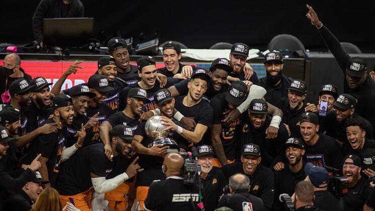 Basketball, NBA, Playoffs, Phoenix Suns advance to finals after win over Los Angeles Clippers