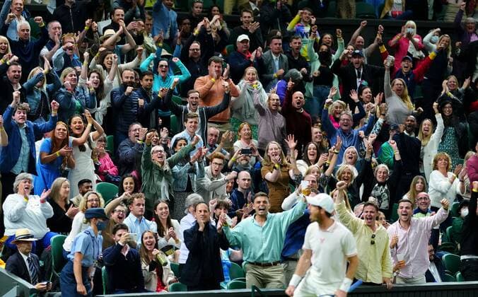 Mandatory Credit: Photo by Javier Garcia BPI Shutterstock (12189891sh) Andy Murray celebrates victory with his fans Wimbledon Tennis Championships, Day 3, The All England Lawn Tennis and Croquet Club, London, UK - 30 Jun 2021 Wimbledon Tennis Championships, Day 3, The All England Lawn Tennis and Croquet Club, London, UK - 30 Jun 2021  Copyright: xJavierxGarcia BPI Shutterstockx 12189891sh