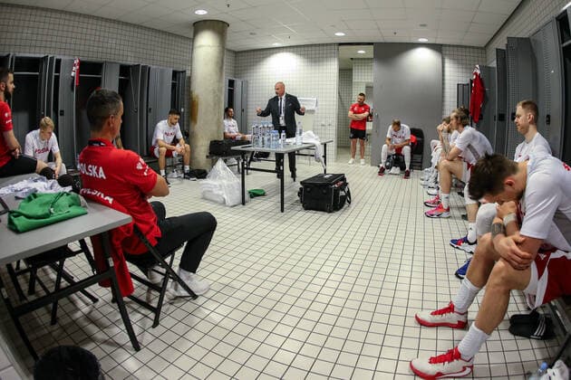 Kowno, 01.07.2021 KOSZYKOWKA KADRA REPREZENTACJA POLSKI MECZ Slowenia - Polska POLISH national team, Nationalteam BASKETBALL POLAND GAME Slowenia - Polska NZ szatnia locker room , speech przemowa odprawa trener Mike Taylor coach , team druzyna , koszykarze players , FOT. WOJCIECH FIGURSKI 058sport.pl NEWSPIX.PL --- Newspix.pl FIBA OLYMPIC TOKYO QUALIFYING TOURNAMENT 2020 SLOVENIA vs POLAND  20210701_026_A16R1000