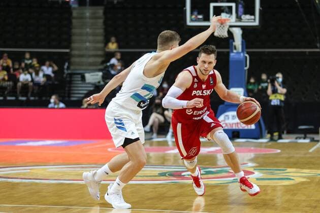 Kowno, 01.07.2021 KOSZYKOWKA KADRA REPREZENTACJA POLSKI MECZ Slowenia - Polska POLISH national team, Nationalteam BASKETBALL POLAND GAME Slowenia - Polska NZ Mateusz Ponitka , FOT. WOJCIECH FIGURSKI 058sport.pl FIBA OLYMPIC QUALIFYING TOURNAMENT 2020 KWALIFIKACJE OLIMPIJSKIE SLOVENIA - POLAND 