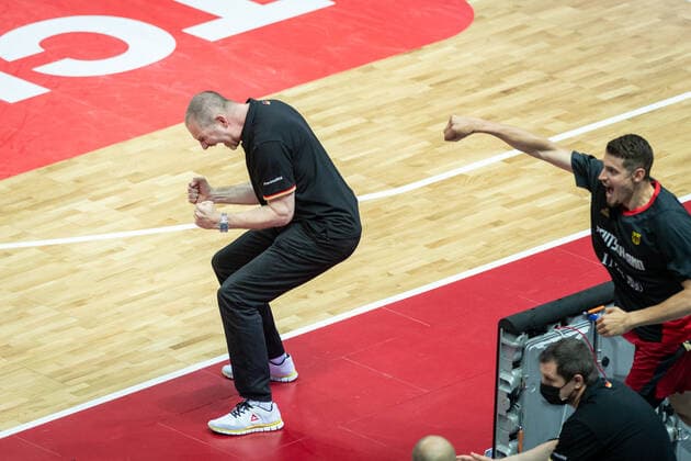 Basketball Split 01 07 2021 Olympic Qualification FIBA Olympic Qualifying Tournament 2020 Group Stage, Group A Russia RUS Germany GER Henrik Rödl Germany, national coach Rodl Roedl cheering
