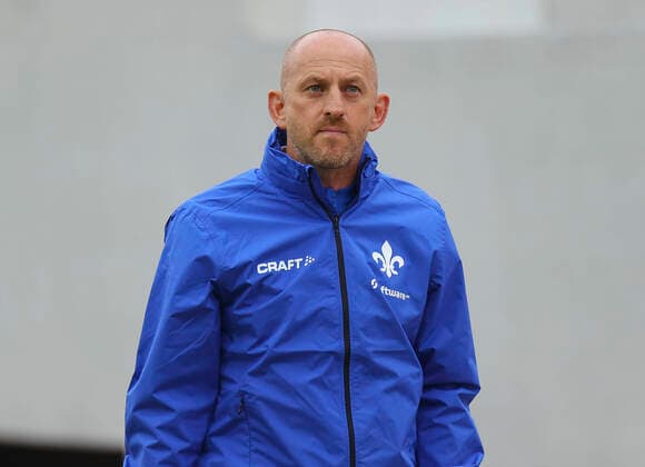 01 07 2021, xdcx, football test match, SV Darmstadt 98 FC Swift Hesperingen, emonline, despor, emspor, v l , head coach, coach Torsten Lieberknecht SV Darmstadt 98 DFL DFB REGULATIONS PROHIBIT ANY USE OF PHOTOGRAPHS AS IMAGE SEQUENCES AND OR QUASI VIDEO Copyright: HMBxMedia Claus