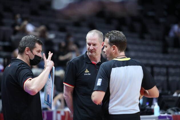 PXL_Russia v Germany - Group A: 2020 FIBA Men s Olympic Qualifying Tournaments SPLIT, CROATIA - JULY 01: National coach of Germany Henrik Rodl in conversation with his expert team during the 2020 FIBA Men s Olympic Qualifying Tournament game between Russia and Germany at Spaladium Arena on July 1, 2021 in Split, Croatia. IvoxCagalj PIXSELL