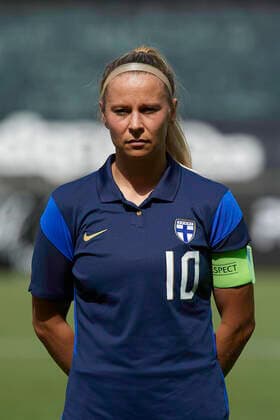 Finland v Russia - Women s International Friendly, Länderspiel, Nationalmannschaft Emmi Alanen of Finland poses during the national anthem prior to the Women s International Friendly match between Finland and Russia at Estadio Cartagonova on June 14, 2021 in Cartagena, Spain. Cartagena Murcia Spain breton-finlandv210614_npwGg  Copyright: xJosexBretonx