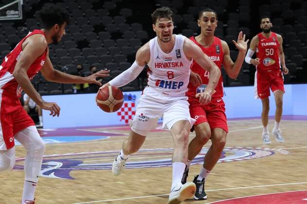 PXL_Croatia v Tunisia - Group A: 2020 FIBA Men s Olympic Qualifying Tournaments SPLIT, CROATIA - JULY 01: Mario Hezonja of Croatia leads the ball towards the basket during the 2020 FIBA Men s Olympic Qualifying Tournament game between Croatia and Tunisia at Spaladium Arena on July 1, 2021 in Split, Croatia. IvoxCagalj PIXSELL