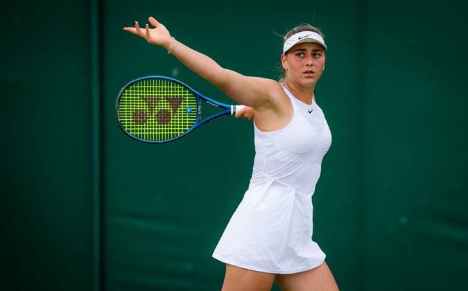 Mandatory Credit: Photo by Rob Prange Shutterstock (12191441fz) Marta Kostyuk of Ukraine in action during the second round of the 2021 Wimbledon Championships Grand Slam tennis tournament Wimbledon Tennis Championships, Day 4, The All England Lawn Tennis and Croquet Club, London, UK - 01 Jul 2021 Wimbledon Tennis Championships, Day 4, The All England Lawn Tennis and Croquet Club, London, UK - 01 Jul 2021  Copyright: xRobxPrange Shutterstockx 12191441fz