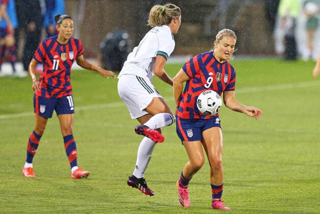 EAST HARTFORD, CT - JULY 01: United States midfielder Lindsey Horan (9) in action during an International Friendly, Länderspiel, Nationalmannschaft match between Mexico and United States on July 1 , 2021 at Pratt & Whitney Stadium at Rentschler Field in East Hartford, CT. (Photo by M. Anthony Nesmith Icon Sportswire) SOCCER: JUL 01 Women s - USA v Mexico Icon21070109