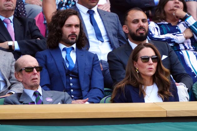 Mandatory Credit: Photo by Javier Garcia Shutterstock (12193040a) Catherine Duchess of Cambridge and The Duke of Kent watching the action from the Royal Box on Centre Court with Joe Wicks sat behind Wimbledon Tennis Championships, Day 5, The All England Lawn Tennis and Croquet Club, London, UK - 02 Jul 2021 Wimbledon Tennis Championships, Day 5, The All England Lawn Tennis and Croquet Club, London, UK - 02 Jul 2021  Copyright: xJavierxGarcia Shutterstockx 12193040a