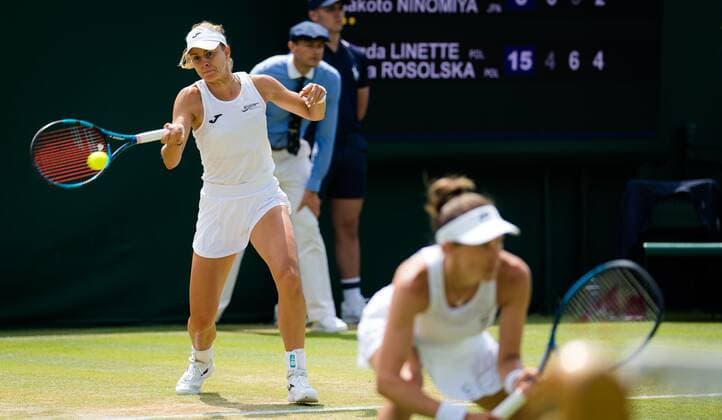 Mandatory Credit: Photo by Rob Prange Shutterstock (12193043fb) Magda Linette & Alicja Rosolska of Poland playing doubles at the 2021 Wimbledon Championships Grand Slam tennis tournament Wimbledon Tennis Championships, Day 5, The All England Lawn Tennis and Croquet Club, London, UK - 02 Jul 2021 Wimbledon Tennis Championships, Day 5, The All England Lawn Tennis and Croquet Club, London, UK - 02 Jul 2021  Copyright: xRobxPrange Shutterstockx 12193043fb