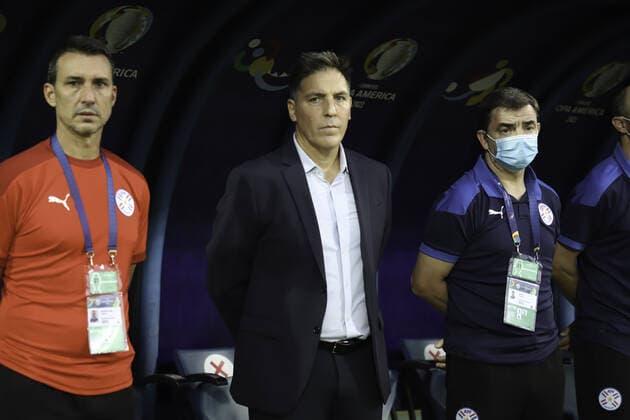 July 2, 2021, Goiania, Brazil: Coache Eduardo Berizzo (Paraguay) during soccer match between Peru and Paraguay, valid for the quarterfinals of Copa America 2021, held at Pedro Ludovico Teixeira Olympic Stadium, in Goiania, on Friday (2).  Copyright: xLecoxVianax