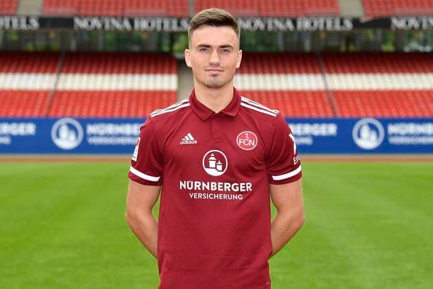 01 07 2021 1 FC Nuernberg FCN Club Season 2021 2022 photo appointment portrait appointment single photo portrait portrait headshot Dennis Borkowski 18, 1 FC Nuernberg FCN