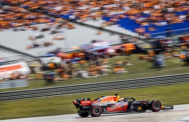 SPIELBERG Max Verstappen of Red Bull Racing in action during the third free practice session for the Formula 1 Grand Prix of Austria The Grand Prix takes place at the Red Bull Ring race track in the state of Styria REMKO DE WAAL W xVIxANPxSportx xxANPxIVx 433353586