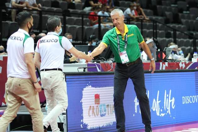 Brazil v Mexico - Semi Final: 2020 FIBA Men s Olympic Qualifying Tournament Brazil Head Coach Aleksandar Petrovic shake hand with Mexico Head Coach Omar Quintero after the 2020 FIBA Men s Olympic Qualifying Tournament game between Brazil and Mexico at Spaladium Arena on July 3, 2021 in Split, Croatia. IvoxCagalj PIXSELL