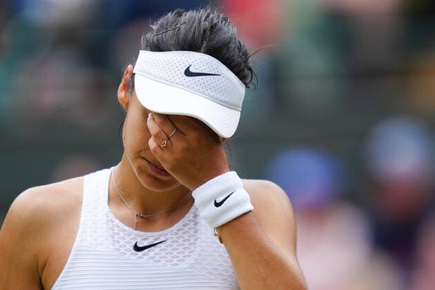 Mandatory Credit: Photo by Dave Shopland Shutterstock (12194409cd) Emma Raducanu during her third round match Wimbledon Tennis Championships, Day 6, The All England Lawn Tennis and Croquet Club, London, UK - 03 Jul 2021 Wimbledon Tennis Championships, Day 6, The All England Lawn Tennis and Croquet Club, London, UK - 03 Jul 2021  Copyright: xDavexShopland Shutterstockx 12194409cd