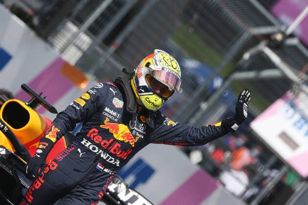 FORMULA 1 - GP of Austria 2021 SPIELBERG,AUSTRIA,03.JUL.21 - MOTORSPORTS, FORMULA 1 - Grand Prix of Austria, Red Bull Ring, practice and qualifying. Image shows the rejoicing of Max Verstappen (NED Red Bull Racing).  GEPAxpictures xManfredxBinder