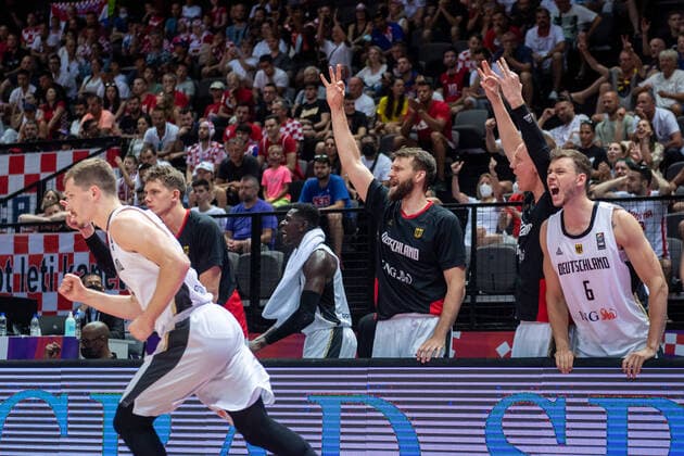 Basketball Split 03 07 2021 Olympic Qualification FIBA Olympic Qualifying Tournament 2020 Semifinals Germany GER Croatia CRO Cheers Germany Andreas Obst Germany, No 42 Moritz Wagner Germany, No 13 Isaac Bonga Germany, No 00 Danilo Barthel Germany, No 22 Jan Niklas Wimberg Germany, No 06 vlnr