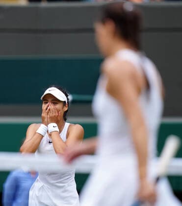 Mandatory Credit: Photo by Dave Shopland Shutterstock (12194409fi) Emma Raducanu celebrates victory in her third round match Wimbledon Tennis Championships, Day 6, The All England Lawn Tennis and Croquet Club, London, UK - 03 Jul 2021 Wimbledon Tennis Championships, Day 6, The All England Lawn Tennis and Croquet Club, London, UK - 03 Jul 2021  Copyright: xDavexShopland Shutterstockx 12194409fi