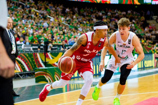 KOWNO, ZALGIRIO ARENA 03.07.2021 KWALIFIKACJE OLIMPIJSKIE TOKYO 2020 FIBA OLYMPIC QUALIFYING TOURNAMENT 2020 POLFINAL SEMIFINAL LITWA - POLSKA LITHUANIA - POLAND NZ A.J. SLAUGHTER (6), ROKAS JOKUBAITIS (13) Pawel Pietranik NEWSPIX.pl --- Newspix.pl  PIETRANIK030721_068