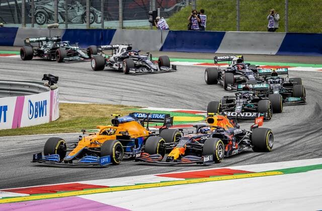 SPIELBERG Lando Norris McLaren and Sergio Perez Red Bull Racing in action during the Formula 1 Grand Prix of Austria The Grand Prix took place at the Red Bull Ring race track in the state of Styria REMKO DE WAAL W xVIxANPxSportx xxANPxIVx 433393704