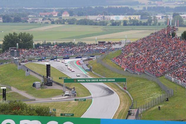 FORMULA 1 - GP of Austria 2021 SPIELBERG,AUSTRIA,04.JUL.21 - MOTORSPORTS, FORMULA 1 - Grand Prix of Austria, Red Bull Ring, Porsche Supercup. Image shows the start.  GEPAxpictures xManfredxBinder