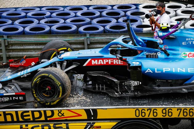 OCON Esteban (fra), Alpine F1 A521, action crash, accident, during the Formula 1 Grosser Preis Von Osterreich 2021, 2021 Austrian Grand Prix, 9th round of the 2021 FIA Formula One World Championship, WM, Weltmeisterschaft from July 2 to 4, 2021 on the Red Bull Ring, in Spielberg, Austria - FORMULE 1 : Grand Prix Autriche - 04 07 2021 DPPI PANORAMIC 20210704_GOODEN__GO01970