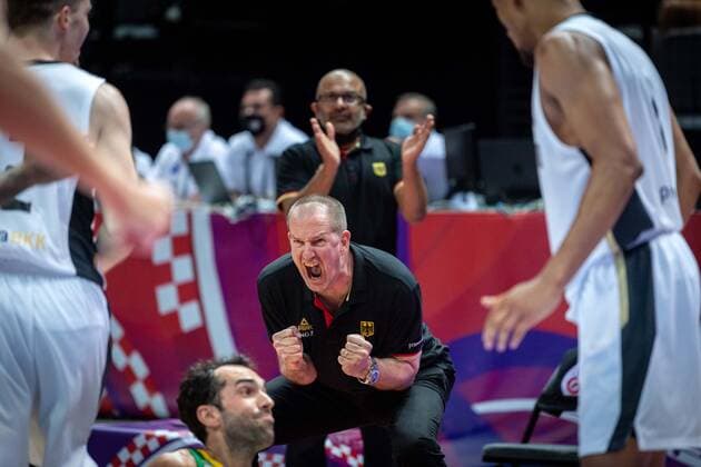 Basketball Split 04 07 2021 Olympic Qualification FIBA Olympic Qualifying Tournament 2020 Final Germany GER Brazil BRA Henrik RËÜdl Germany, national coach Rodl Roedl Cheering