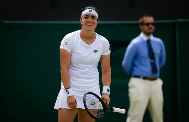 Mandatory Credit: Photo by Rob Prange Shutterstock (12196121dk) Ons Jabeur of Tunisia in action during the fourth round at the 2021 Wimbledon Championships Grand Slam tennis tournament Wimbledon Tennis Championships, Day 7, The All England Lawn Tennis and Croquet Club, London, UK - 05 Jul 2021 Wimbledon Tennis Championships, Day 7, The All England Lawn Tennis and Croquet Club, London, UK - 05 Jul 2021  Copyright: xRobxPrange Shutterstockx 12196121dk