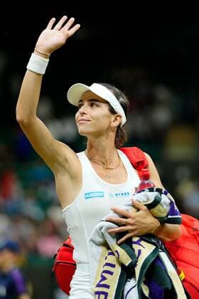 Mandatory Credit: Photo by Shutterstock (12196118kl) Ajla Tomljanovic waves to the crowd after Emma Raducanu withdrew from their fourth round match Wimbledon Tennis Championships, Day 7, The All England Lawn Tennis and Croquet Club, London, UK - 05 Jul 2021 Wimbledon Tennis Championships, Day 7, The All England Lawn Tennis and Croquet Club, London, UK - 05 Jul 2021  Copyright: xShutterstockx 12196118kl