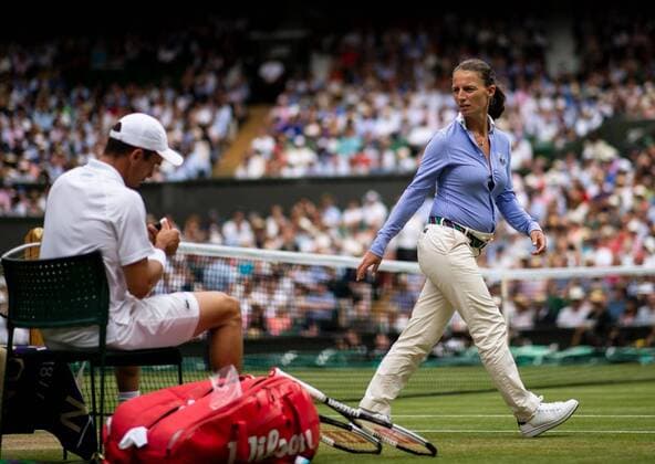 Mandatory Credit: Photo by Ella Ling BPI Shutterstock (10332779m) Umpire Eva Asderaki Moore passes Roberto Bautista Agut Wimbledon Tennis Championships, Day 11, The All England Lawn Tennis and Croquet Club, London, UK - 12 Jul 2019 Wimbledon Tennis Championships, Day 11, The All England Lawn Tennis and Croquet Club, London, UK - 12 Jul 2019  Copyright: xEllaxLing BPI Shutterstockx 10332779m