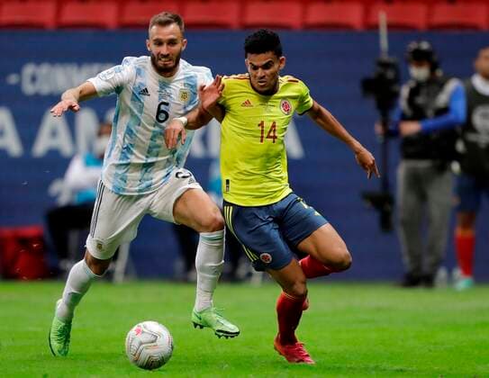 Football, Copa America, Argentina - Colombia