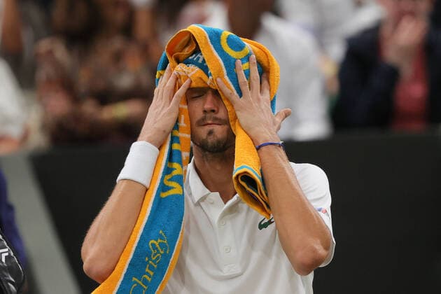 (210707) -- LONDON, July 7, 2021 -- Daniil Medvedev of Russia reacts during the men s singles fourth round match between Hubert Hurkacz of Poland and Daniil Medvedev of Russia at Wimbledon tennis Championship in London, Britain, on July 6, 2021. (Photo by Xinhua) (SP)BRITAIN-LONDON-TENNIS-WIMBLEDON TimxIreland 