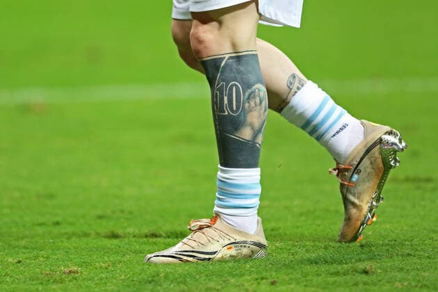 6th July 2021; Est& xe1;dio Man& xe9; Garrincha, Bras& xed;lia, DF, Brazil; Copa America Football tournament, Argentina versus Colombia; Tattoos on the legs of Lionel Messi (Arg)  ActionPlus12303400 HeulerxAndrey