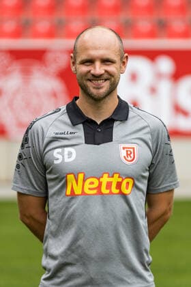 Media day SSV Jahn Regensburg 2021 2022 Sebastian Dreier SSV Jahn Regensburg 2 BL, portrait date 2021 2022