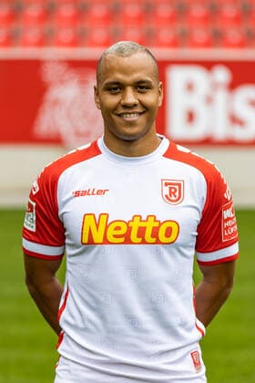 Media day SSV Jahn Regensburg 2021 2022 Jann George SSV Jahn Regensburg 2 BL, portrait date 2021 2022