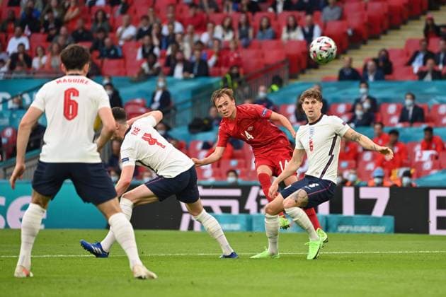Goal chance Denmark v l Harry MAGUIRE ENG , Declan RICE ENG , Mikkel DAMSGAARD DEN and John STONES ENG Action, duel, semi-final, match M50, England ENG Denmark DEN on 07 07 2021 in London Wembley Stadium European Football Championship 2020 from 11 06 2021 11 07 2021 ÃÂ