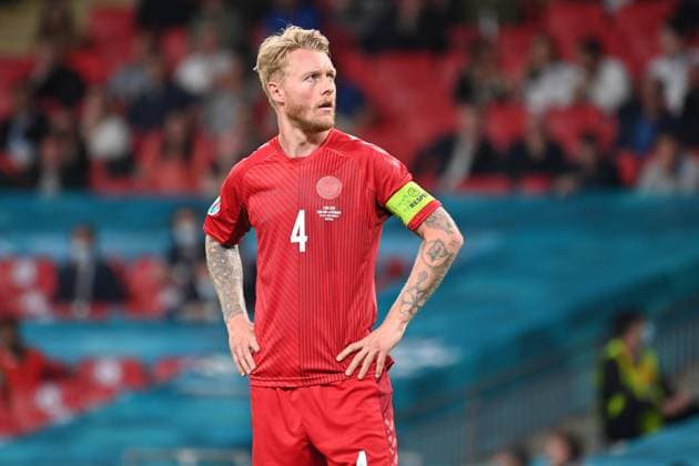 Simon KJAER DEN , action,single image,cropped single image,half figure,half figure semi-final, match M50, England ENG Denmark DEN 2 1 n V on 07 07 2021 in London Wembley Stadium Football EM 2020 from 11 06 2021 11 07 2021