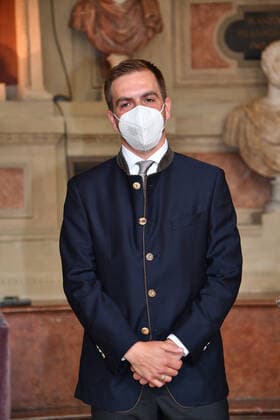 Philipp Lahm Award of the Bavarian Order of Merit 2021 Honour, Award Antiquarium Residenz Munich 08 July 2021