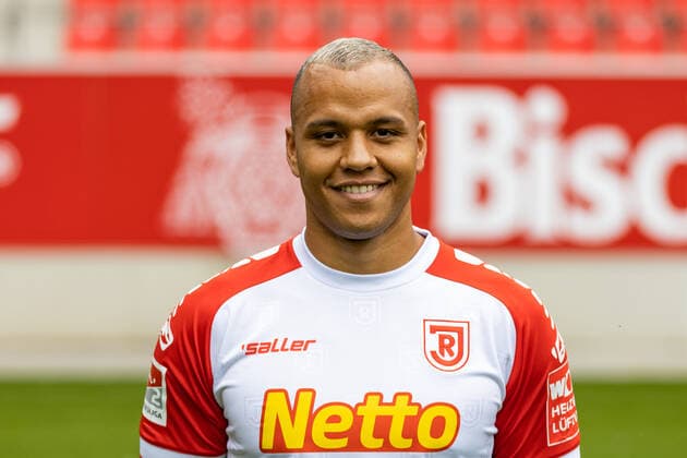 Media day SSV Jahn Regensburg 2021 2022 Jann George SSV Jahn Regensburg 2 BL, portrait date 2021 2022