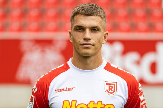 Media day SSV Jahn Regensburg 2021 2022 David Otto SSV Jahn Regensburg 2 BL, portrait date 2021 2022