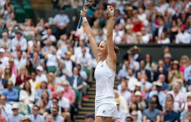 (210709) -- LONDON, July 9, 2021 -- Karolina Pliskova of the Czech Republic celebrates victory after the women s singles semifinal between Aryna Sabalenka of Belarus and Karolina Pliskova of Czech Republic at Wimbledon tennis Championship in London, Britain, on July 8, 2021. ) (SP)BRITAIN-LONDON-TENNIS-WIMBLEDON-SEMIFINAL HanxYan 