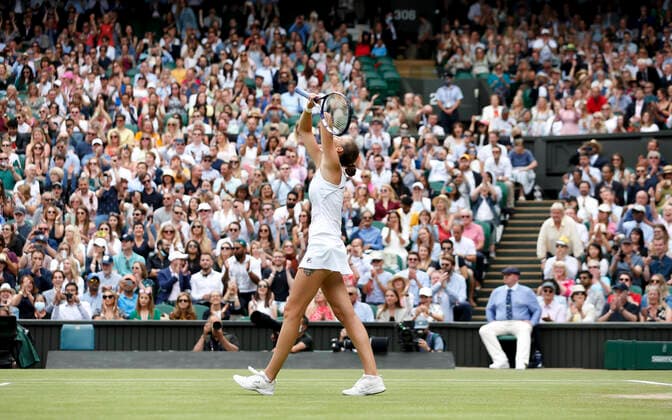 (210709) -- LONDON, July 9, 2021 -- Karolina Pliskova of the Czech Republic celebrates victory after the women s singles semifinal between Aryna Sabalenka of Belarus and Karolina Pliskova of Czech Republic at Wimbledon tennis Championship in London, Britain, on July 8, 2021. ) (SP)BRITAIN-LONDON-TENNIS-WIMBLEDON-SEMIFINAL HanxYan 