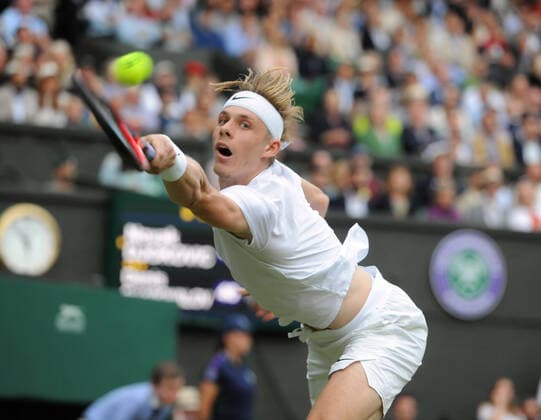 Sport Bilder des Tages Lawn Tennis - 2021 All England Championships - Week Two - Friday - Wimbledon Mens Semi Final - Novak Djokovic v Denis Shapovalov Denis Shapovalov 