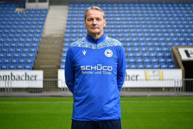 Bielefeld, Schueco Arena, 09 07 21, GER, Herren, 1 Bundesliga, Saison 2021 2022, DSC Arminia Bielefeld Porträttermin 2021 Bild Torwart Trainer Marco Kostmann Bielefeld Nur fuer journalistische Zwecke Only for editorial use According to the regulations of the DFL Deutsche Fußball Liga it is prohibited, DFL regulations prohibit any use of photographs as image sequences and or quasi video North Rhine Westphalia Germany