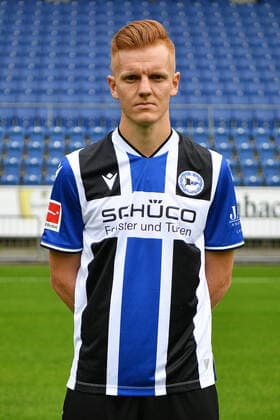 Bielefeld, Schueco Arena, 09 07 21, GER, Herren, 1 Bundesliga, Saison 2021 2022, DSC Arminia Bielefeld Porträttermin 2021 Bild Christian Gebauer Bielefeld Nur fuer journalistische Zwecke Only for editorial use According to the regulations of the DFL Deutsche Fußball Liga it is prohibited, DFL regulations prohibit any use of photographs as image sequences and or quasi video North Rhine Westphalia Germany