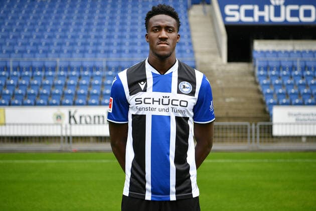 Bielefeld, Schueco Arena, 09 07 21, GER, Herren, 1 Bundesliga, Saison 2021 2022, DSC Arminia Bielefeld Porträttermin 2021 Bild Bryan Lasme Bielefeld Nur fuer journalistische Zwecke Only for editorial use According to the regulations of the DFL Deutsche Fußball Liga it is prohibited, DFL regulations prohibit any use of photographs as image sequences and or quasi video North Rhine Westphalia Germany