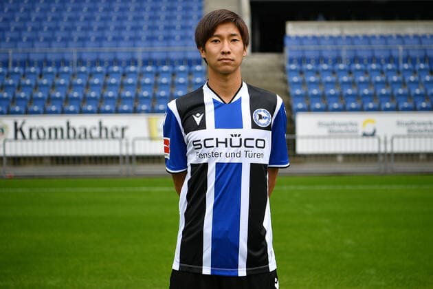 Bielefeld, Schueco Arena, 09 07 21, GER, Herren, 1 Bundesliga, Saison 2021 2022, DSC Arminia Bielefeld Porträttermin 2021 Bild Masaya Okugawa Bielefeld Nur fuer journalistische Zwecke Only for editorial use According to the regulations of the DFL Deutsche Fußball Liga it is prohibited, DFL regulations prohibit any use of photographs as image sequences and or quasi video North Rhine Westphalia Germany